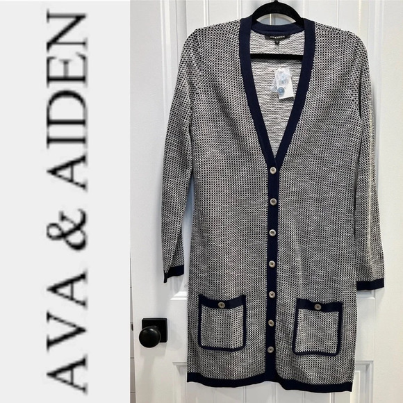 Ava & Aiden Button up Cardigan Dress. Size Small. NWT. - Picture 1 of 10